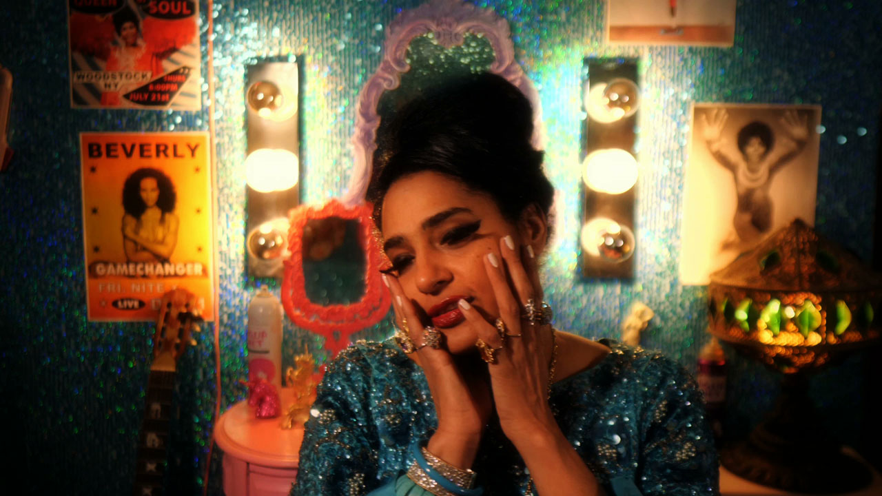 Simi Stone - Two Worlds Official Music Video